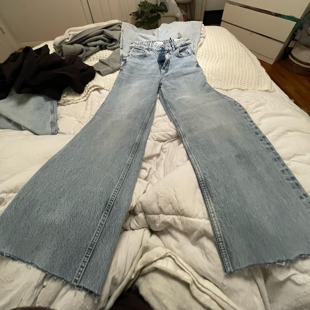 Wide leg jeans. Brand new.